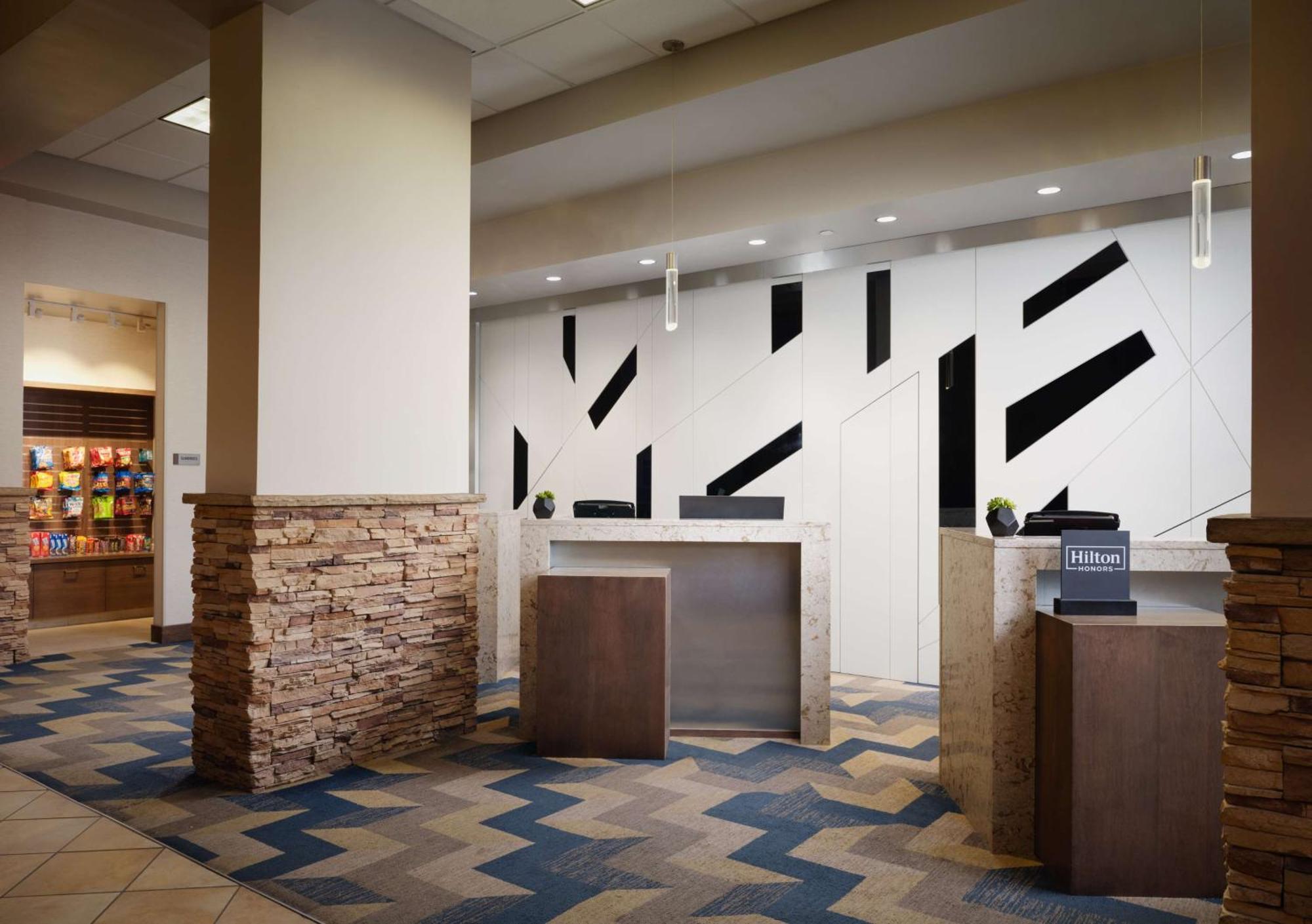 Hilton Fort Collins Exterior foto